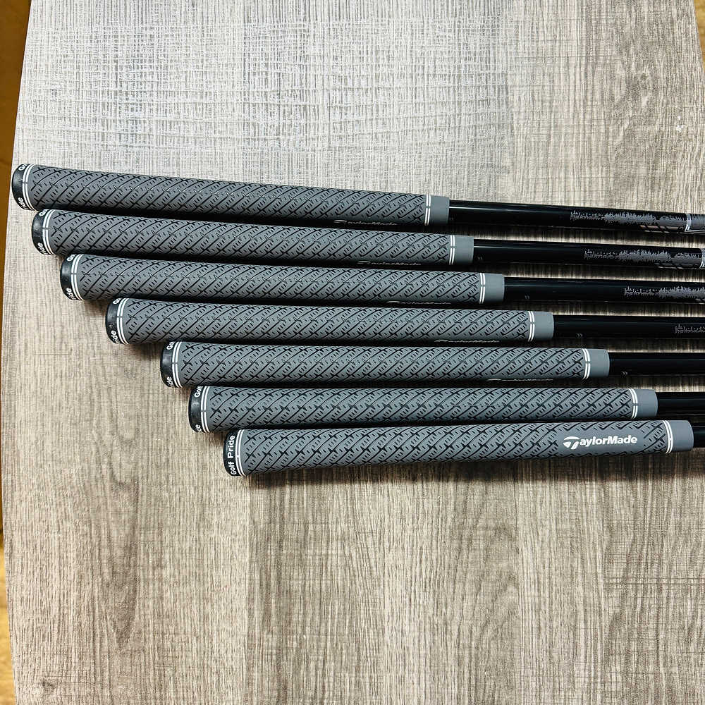 2023 P790 Iron Set 4-P / Mitsubishi MMT Graphite, Regular