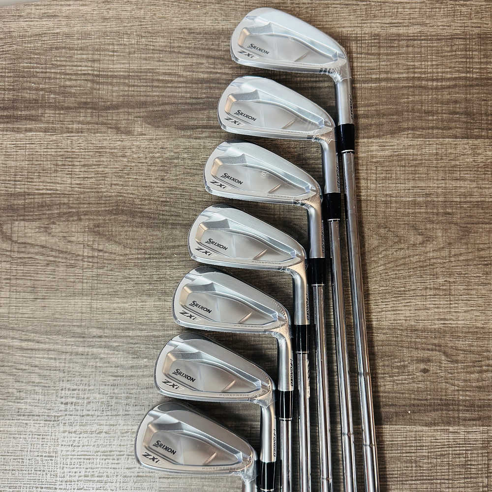 2025 ZXi7 Iron Set 4-P / Dynamic Gold Mid Steel, Stiff