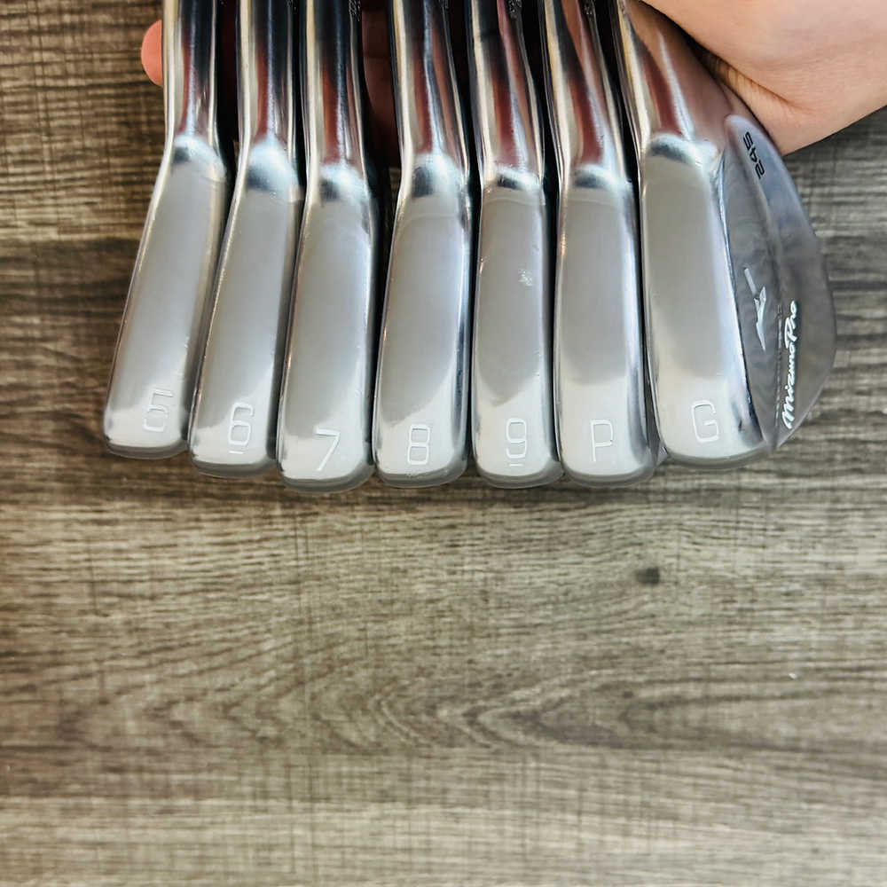 2024 Pro 245 Iron Set 5-GW / Dynamic Gold Mid Steel, Regular