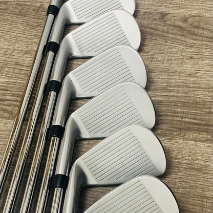 JPX 921 Tour Iron Set 4-P / NS Pro Steel, Regular