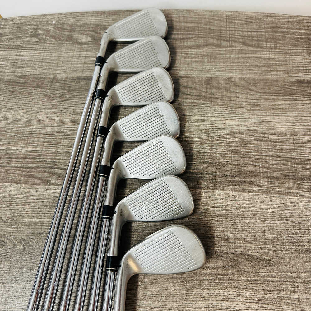 M5 Iron Set 4-P / XP Steel, Stiff