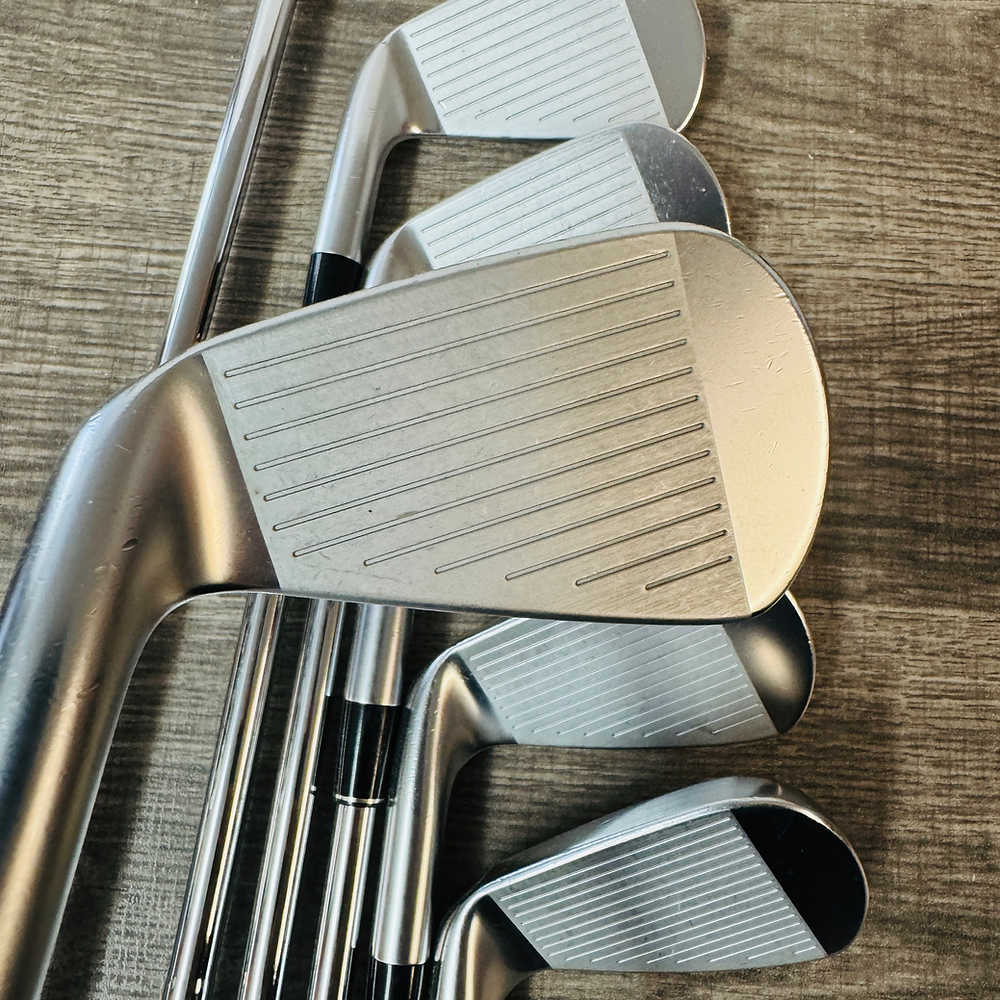 Z Forged MK II Iron Set 4-P / Dynamic Gold Steel, X Stiff