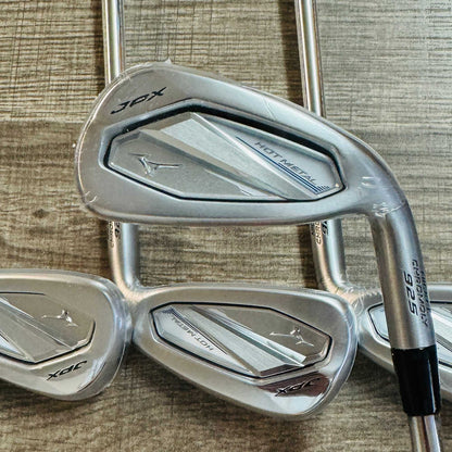 JPX 925 Hot Metal Iron Set 4-P / NS Pro 950 GH Neo 95, Regular