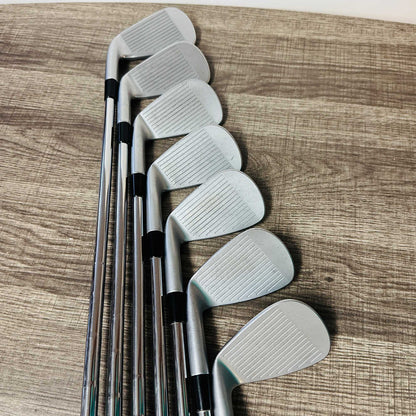 +3/4" 2023 P770/ P7MB Iron Set 4-P / KBS Tour Lite 100, Stiff