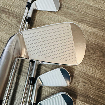 2025 ZXi5 Iron Set 4-P / Dynamic Gold Mid 115 Steel, Stiff