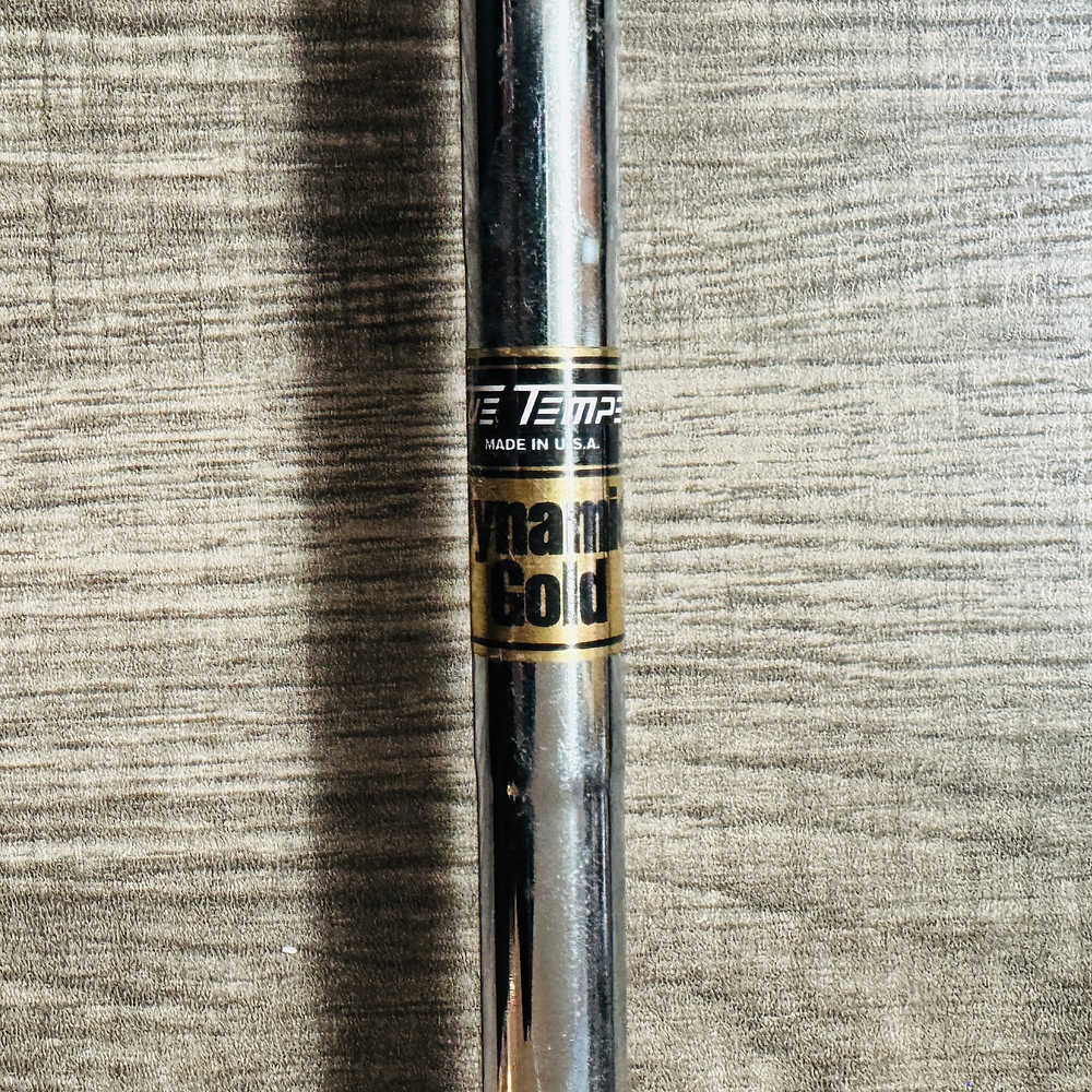 Tour Preferred MC Iron Set 4-P / Dynamic Gold Steel, Stiff