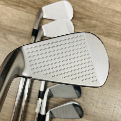 ZX7 MK II Iron Set 4-P / NS Pro Modus3 Steel, Stiff