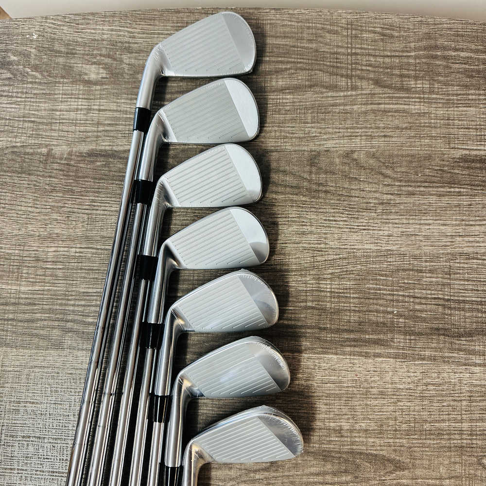2024 Pro 243/241 Combo Iron Set 4-P / KBS Steel, Stiff