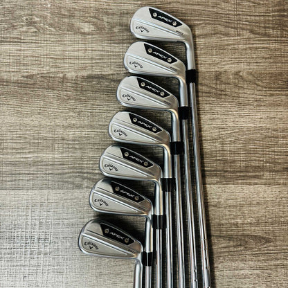 2024 Apex Pro Iron Set 5-A / AMT Black Steel, Stiff
