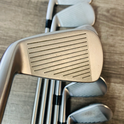 JPX 921 Tour Iron Set 4-G / KBS Steel, Stiff