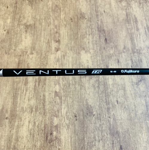 9° Driver Stealth Plus w/ Headcover, Regular